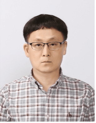 Dr. Ju Huck Lee