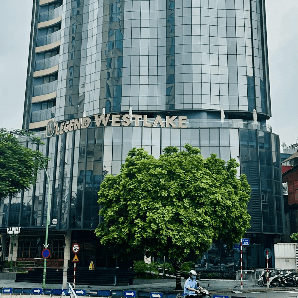 Legend Westlake Hotel lakeside view